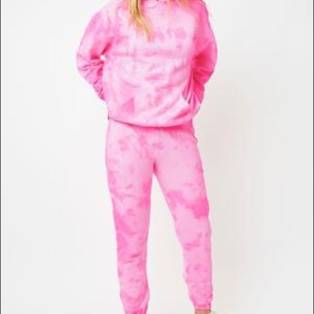 Tie dye sweatsuit